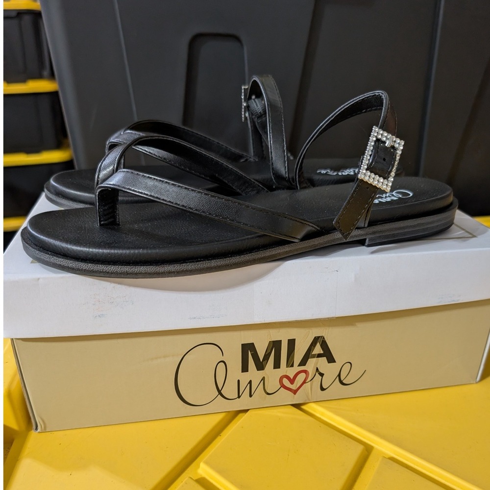Mia Amore Carrole-W Black Flat Sandals Rhinestone Buckle Wide Fit Womens 8.5W